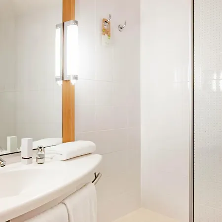 Hotel Ibis Fatima 2*