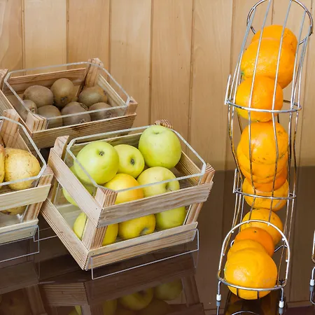 Ibis Fatima Лейрия