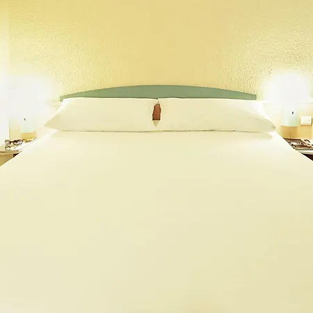 Ibis Fatima 2*